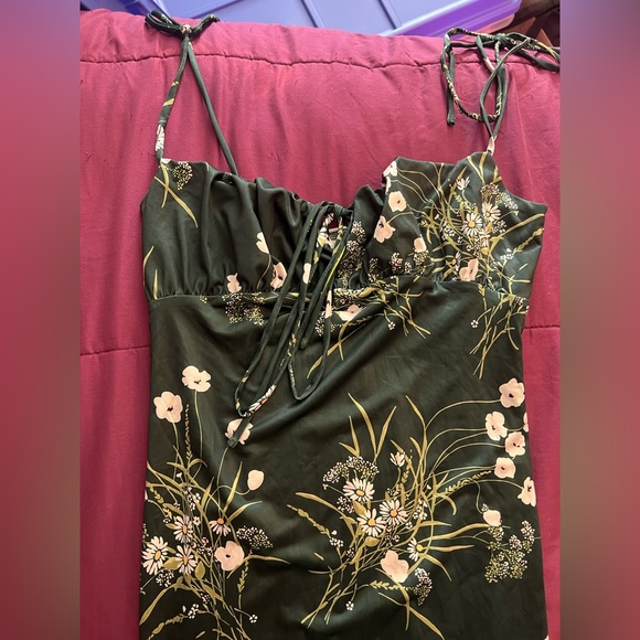 SHEIN / PARTHEA Mermaid Hem Dark Green Floral Print Maxi Dress Large No Tags - Picture 3 of 5